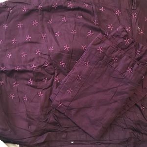 Purple duvet cover with two pillow cases